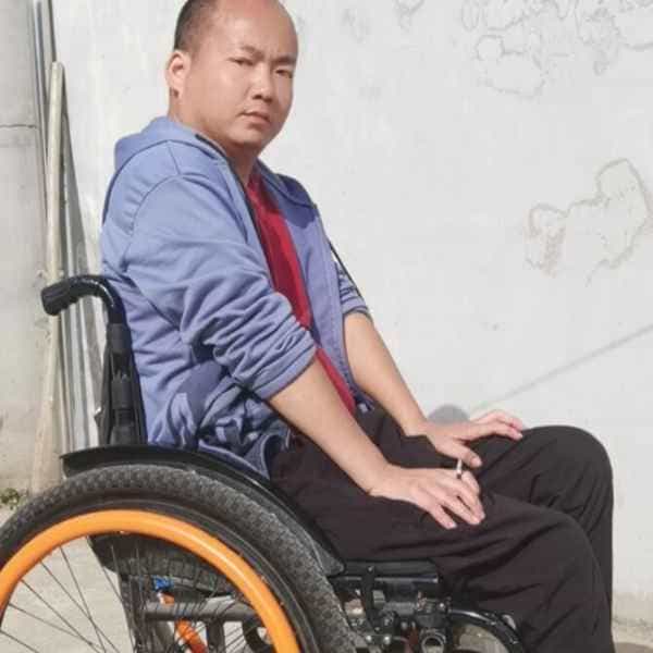 37岁岁陕西单身帅哥 - 岳阳吉缘网