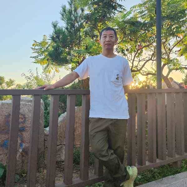 47岁岁辽宁单身帅哥 - 岳阳吉缘网
