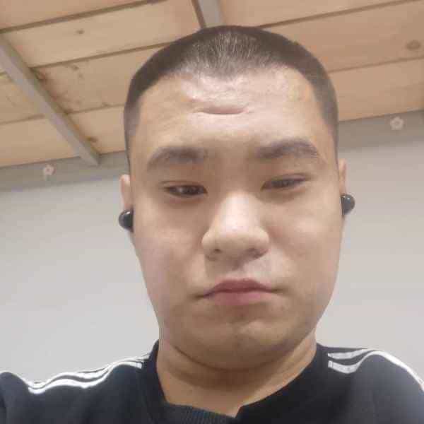 25岁岁山东单身帅哥 - 岳阳吉缘网