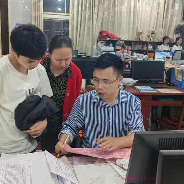 36岁岁湖南单身帅哥 - 岳阳吉缘网